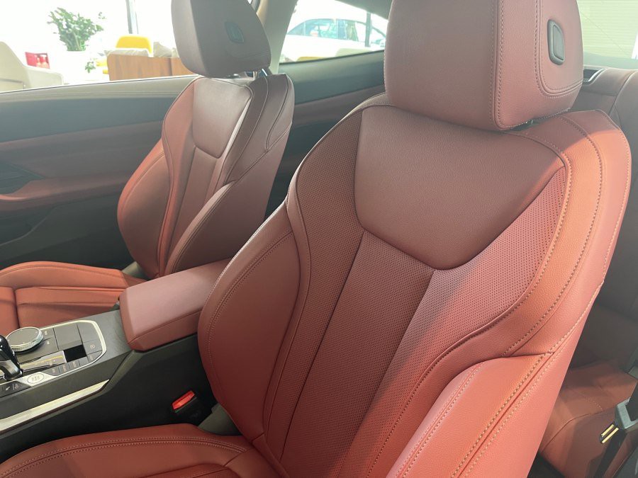 Front seat