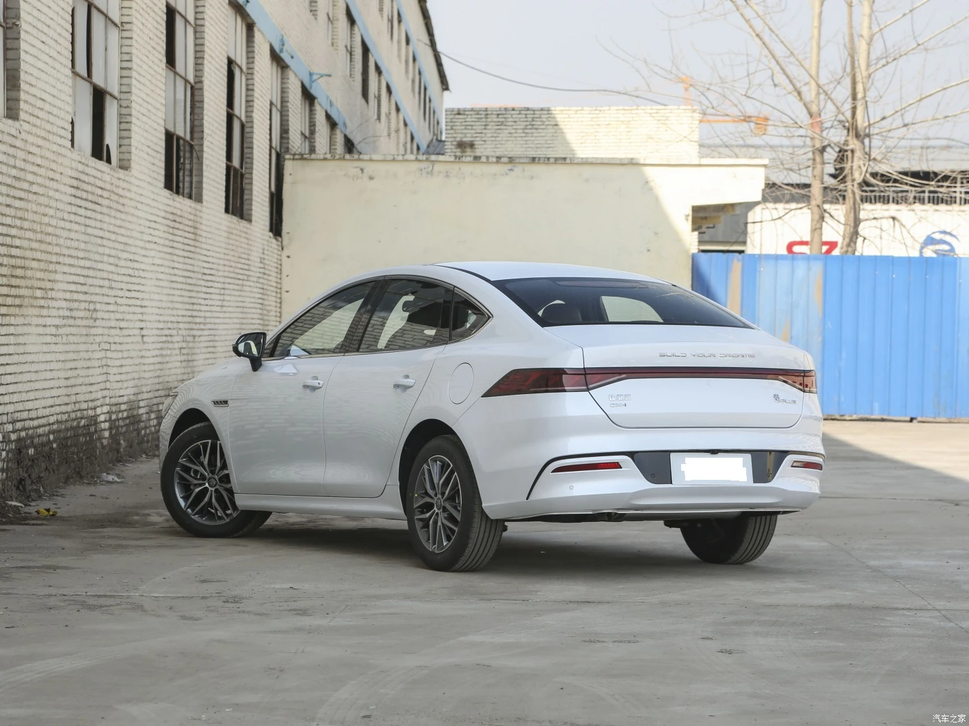 BYD Qin Plus-2 BYD Qin Plus-2