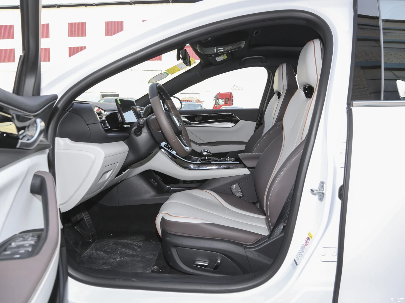1400x01q95autohomecarChxkqWPbZCAZhchAA0mL55-t9U695 1400x01q95autohomecarChxkqWPbZCAZhchAA0mL55-t9U695