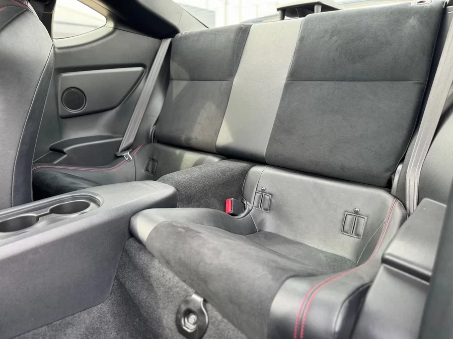 product-900-675 product-900-675