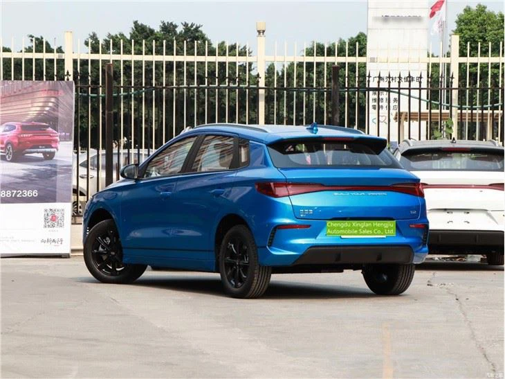BYD E2