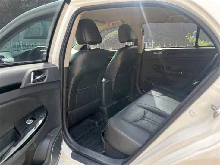 BYD E5 2018
