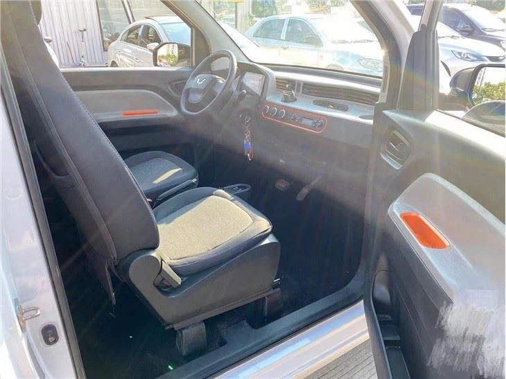 Wuling Mini Good Ev Car