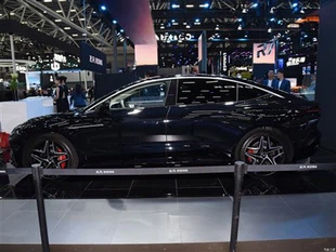 Rising Auto F7 4WD HatchBack