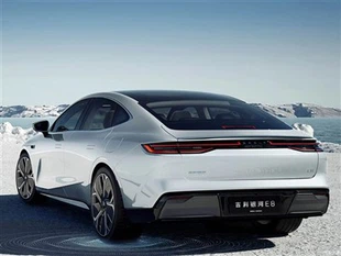 Geely Galaxy E8 Sedan